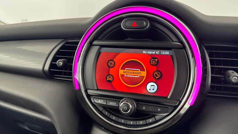 MINI Hatchback 1.5 Cooper Classic II 3dr Petrol Hatchback